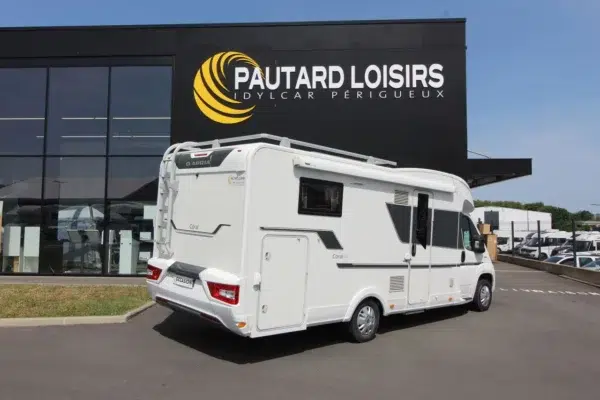 ADRIA CORAL 670DC - Profilé - 21169 km – Image 2